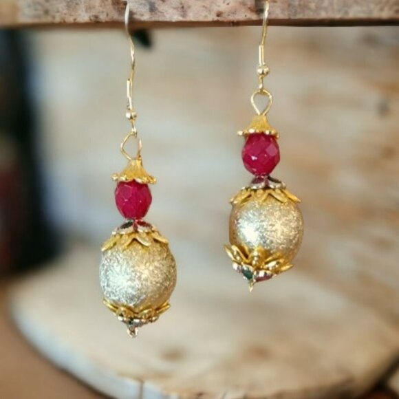 Czech Beads Hyper Allergenic Gold-Plated Type Holiday Evening Earrings - Picture 1 of 2
